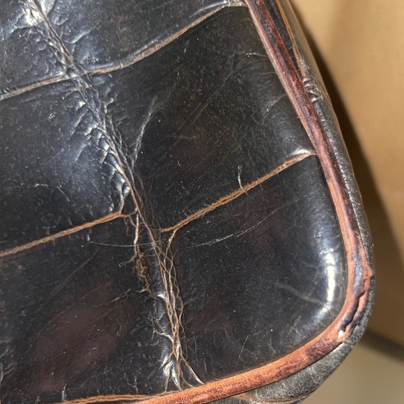 Dooney & Bourke Black Croc-Embossed Leather Bag. EUC - Picture 3 of 6